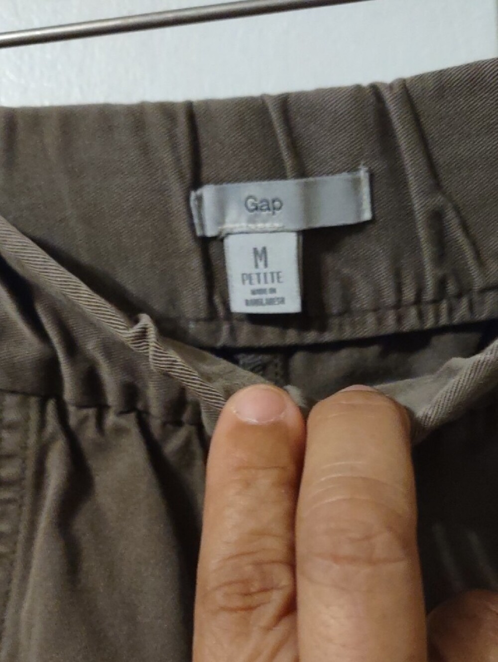 Gap Casual Elastic Waist Brown Jogger Pants Size M Petite - Picture 2 of 7